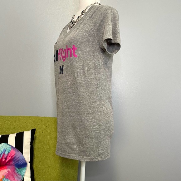 Adidas University of Michigan UofM Gray Breast Cancer Ribbon Tee - Picture 3 of 5